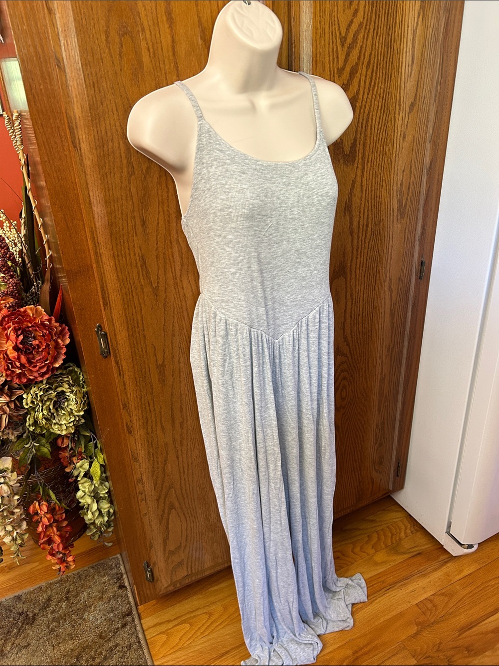No Boundaries Light Gray Sleeveless Wide-Leg Jumpsuit